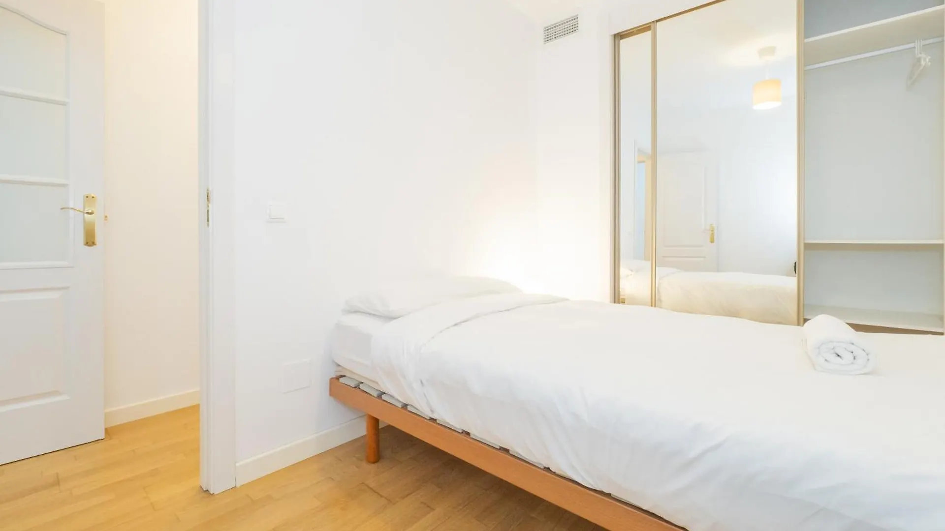 Daire Mshome Gran Casa Rios Rosas Málaga İspanya