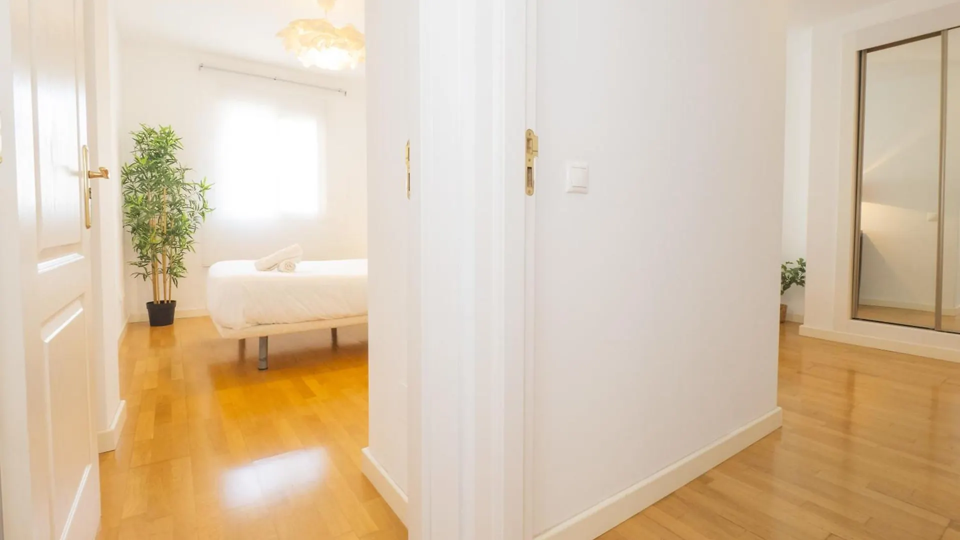 Mshome Gran Casa Rios Rosas Málaga İspanya